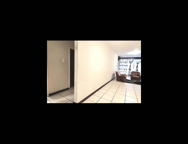 2 BEDROOM APARTMENT FOR SALE IN DENLEE